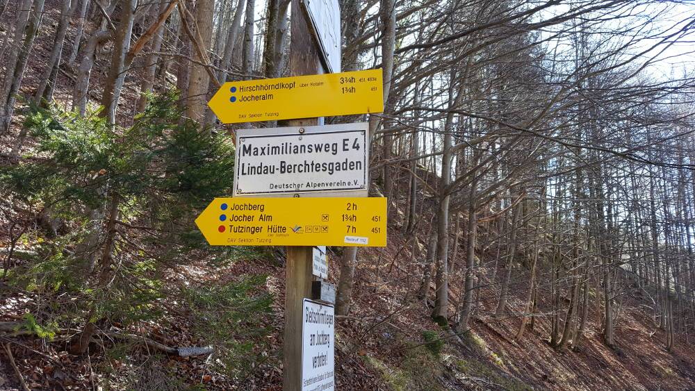 Schild zum Jochberg