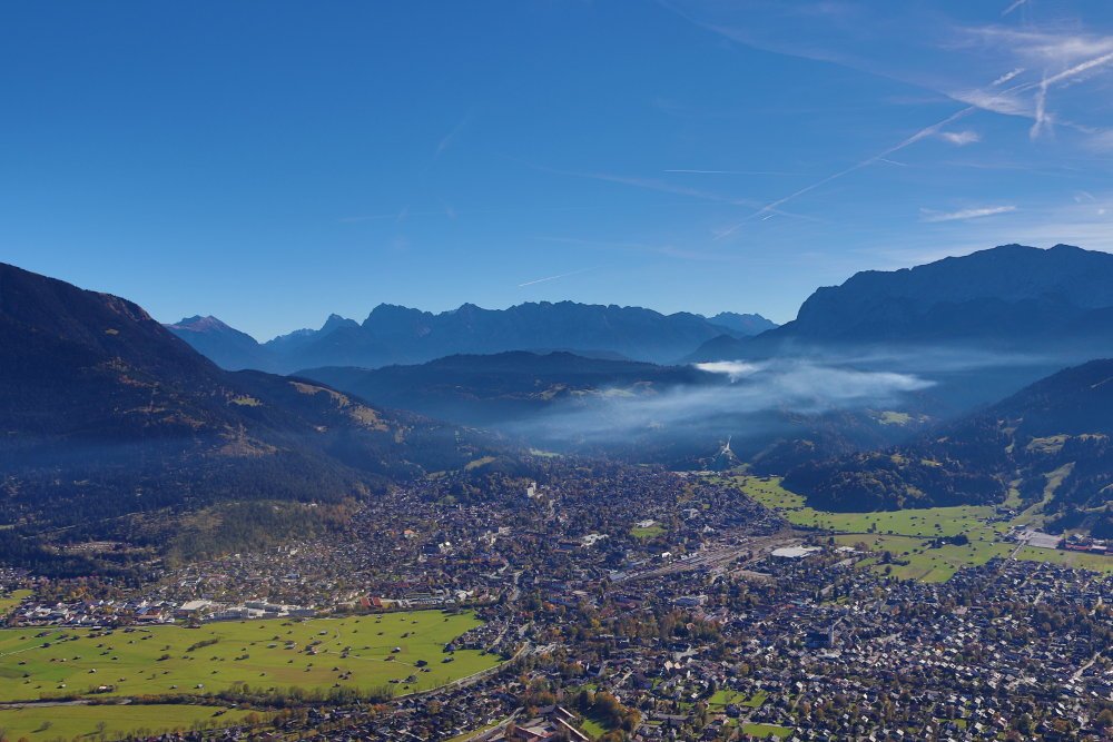 St. Martinshütte Aussicht auf Garmisch Partenkirchen