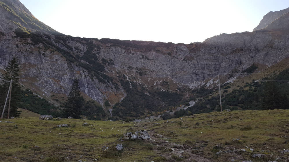 Hohe Wand auf dem Weg zum Schrecksee