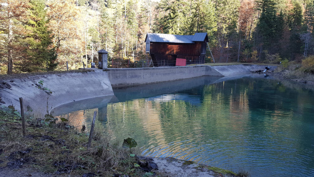 Staudamm auf dem Weg zum Schrecksee