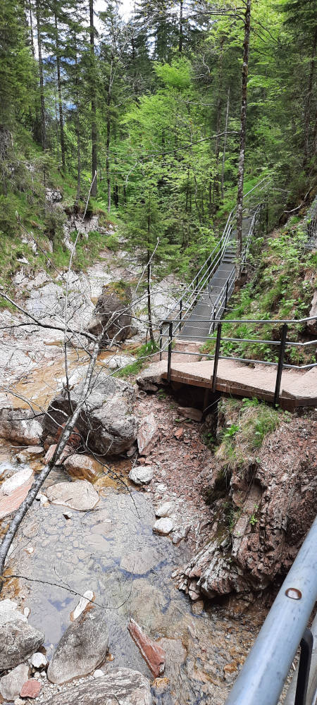 Wanderweg in der Schleifmühlenklamm